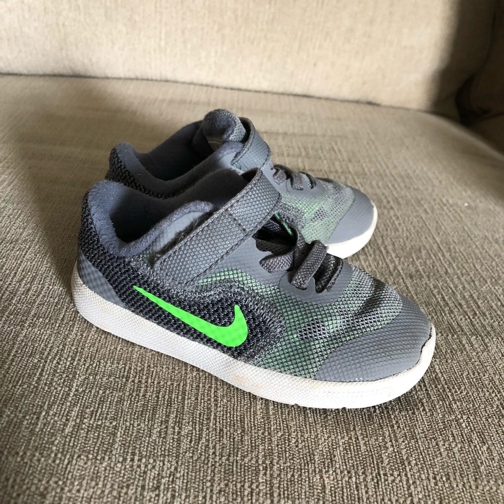 Nike shoes
